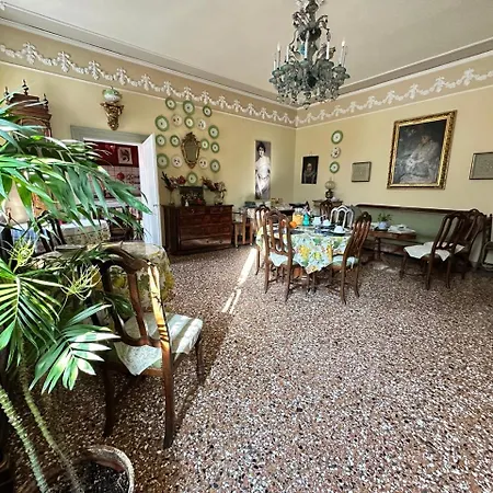 Gradenigo Bed & Breakfast Lancenigo